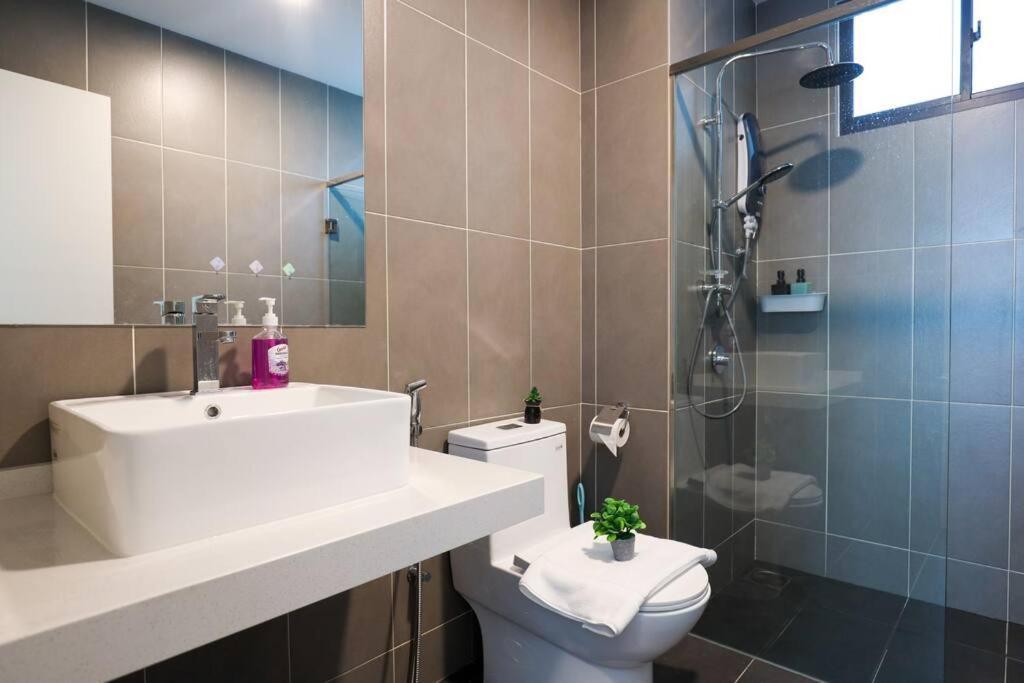 Elegant Homes 9Pax 5Bed Sunway Pyramid-Lagoon 2 Car Park Petaling Jaya Exteriör bild