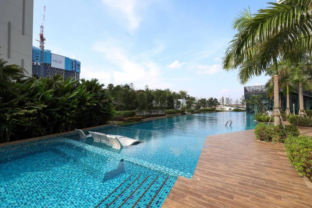 Elegant Homes 9Pax 5Bed Sunway Pyramid-Lagoon 2 Car Park Petaling Jaya Exteriör bild